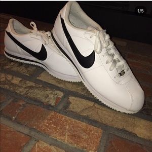 Nike Cortez ‘72 shoes